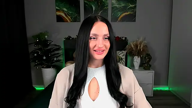 EmiliaBeynard online show from 02/01/25, 01:41