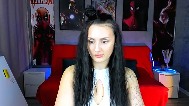 EmiliaBeynard online show from 02/05/25, 02:05