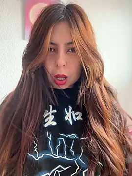 Snapshot of Mar_marz chatting on 03/05/25, 01:28 Mar marz online show from 03/05/25, 01:28