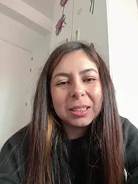 Snapshot of Mar_marz chatting on 03/10/25, 12:04 Mar marz online show from 03/10/25, 12:04