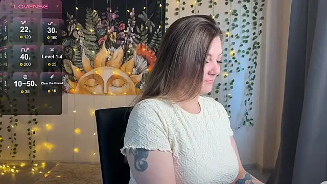 Snapshot of SweetyKatherine chatting on 10/20/25, 06:47 SweetyKatherine online show from 10/20/25, 06:47