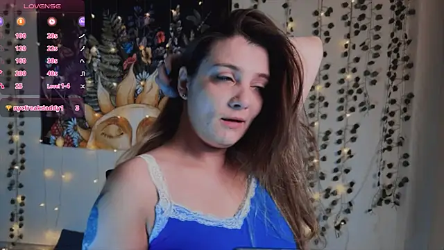 Snapshot of SweetyKatherine chatting on 11/13/25, 06:56 SweetyKatherine online show from 11/13/25, 06:56