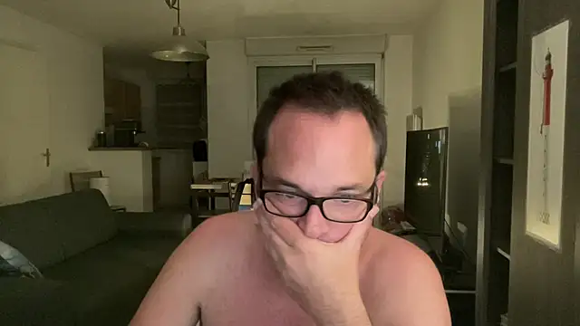 Funnyjul31 online show from 06/23/26, 04:49