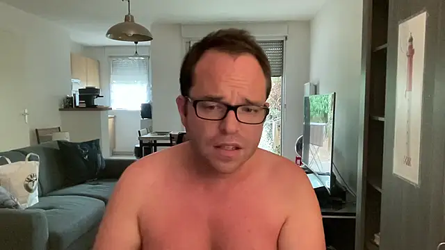 Funnyjul31 online show from 06/28/26, 04:57