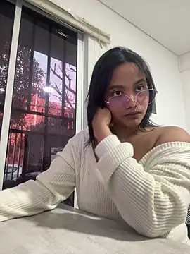 my cam online show from 02/18/25, 09:53