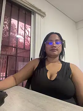 my cam online show from 02/26/25, 07:05