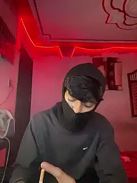 Skinny high online show from 02/08/25, 03:41