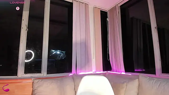 Little  Linda online show from 09/24/25, 03:43