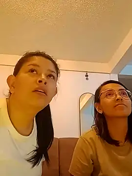 Snapshot of bri_ali chatting on 02/04/25, 01:45 bri ali online show from 02/04/25, 01:45