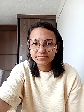 Snapshot of bri_ali chatting on 02/18/25, 06:15 bri ali online show from 02/18/25, 06:15