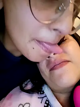 Snapshot of bri_ali chatting on 03/16/25, 01:17 bri ali online show from 03/16/25, 01:17