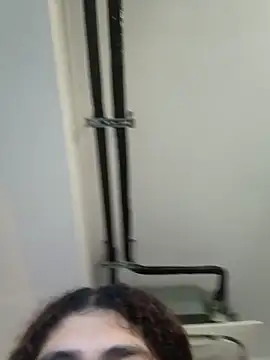 naina78910 online show from 10/03/25, 12:02