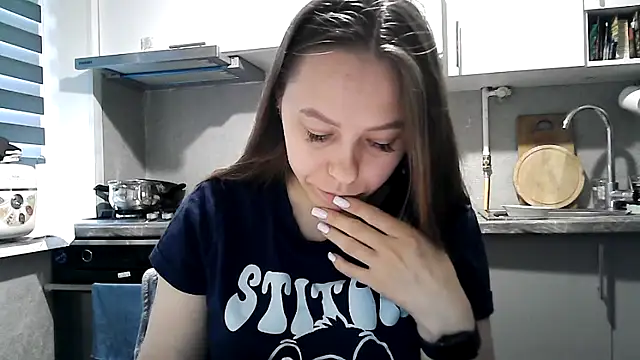 Snapshot of Misssweet_s chatting on 09/24/25, 05:22 Misssweet s online show from 09/24/25, 05:22