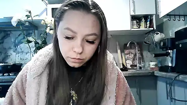 Snapshot of Misssweet_s chatting on 03/27/26, 04:51 Misssweet s online show from 03/27/26, 04:51