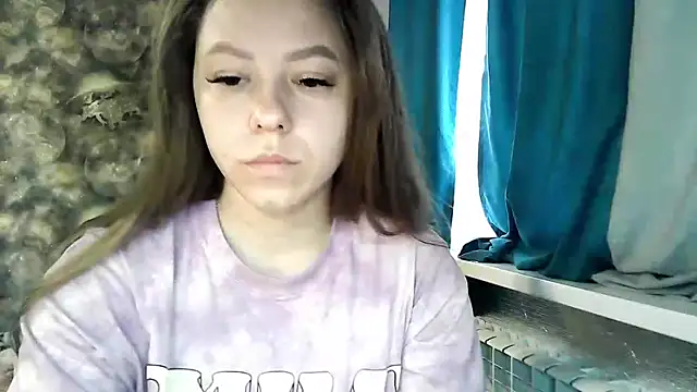 Snapshot of Misssweet_s chatting on 04/17/26, 04:59 Misssweet s online show from 04/17/26, 04:59