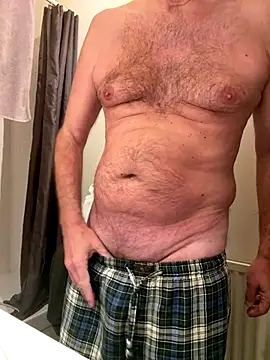 Snapshot of vincent1522 chatting on 09/22/25, 06:04 vincent1522 online show from 09/22/25, 06:04