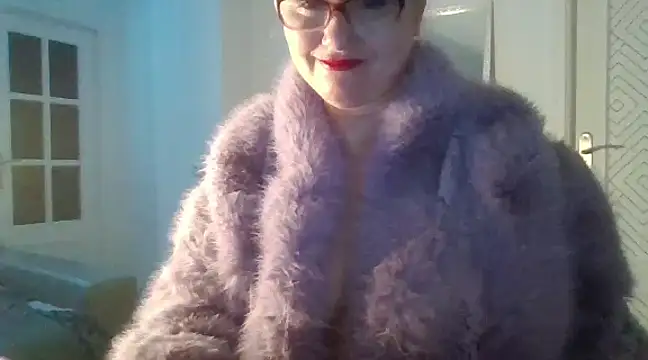 Luzia-Sal online show from 01/30/25, 01:22