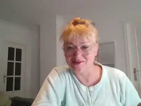 Luzia-Sal online show from 02/14/25, 08:52