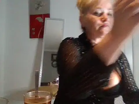 Luzia-Sal online show from 02/28/25, 07:46