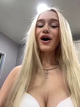 KristinaDane online show from 02/10/25, 03:35