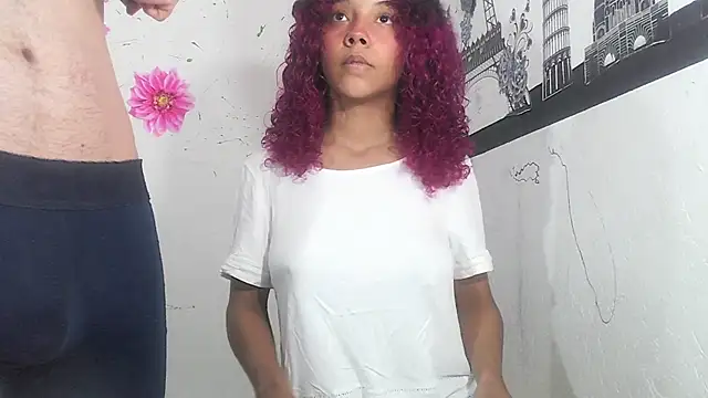 Lola-Pretty online show from 03/04/25, 12:44
