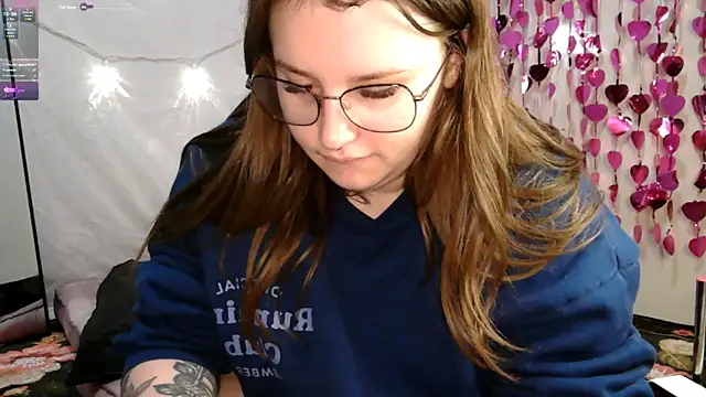 Snapshot of MrsJess chatting on 03/20/26, 03:44 MrsJess online show from 03/20/26, 03:44