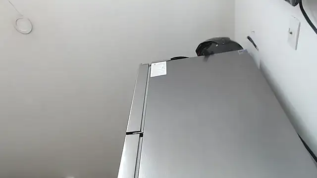 Antoneella vz online show from 11/04/25, 11:15