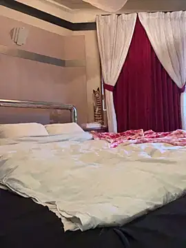 Snapshot of Yu0226 chatting on 02/12/25, 01:41 Yu0226 online show from 02/12/25, 01:41