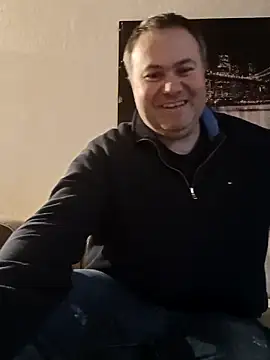 Snapshot of Pourleplasirs chatting on 02/24/25, 12:52 Pourleplasirs online show from 02/24/25, 12:52