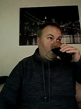 Pourleplasirs online show from 11/26/25, 10:11