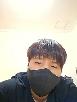 Snapshot of Tyyyggjju chatting on 10/28/25, 12:52 Tyyyggjju online show from 10/28/25, 12:52