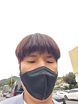 Snapshot of Tyyyggjju chatting on 10/30/25, 07:32 Tyyyggjju online show from 10/30/25, 07:32