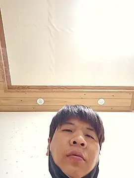 Snapshot of Tyyyggjju chatting on 10/31/25, 11:44 Tyyyggjju online show from 10/31/25, 11:44