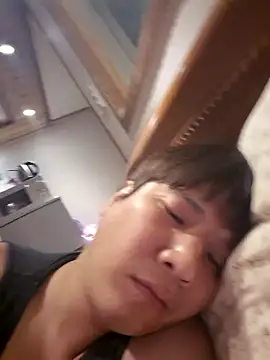 Snapshot of Tyyyggjju chatting on 11/24/25, 09:36 Tyyyggjju online show from 11/24/25, 09:36