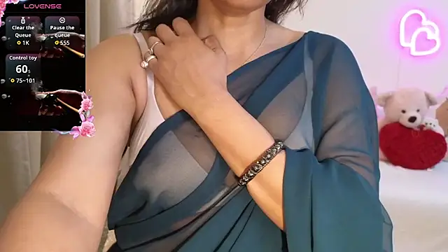 Snapshot of MISS_MYRA chatting on 03/14/26, 02:11 MISS MYRA online show from 03/14/26, 02:11