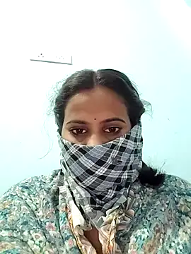 Snapshot of Soniya_cut chatting on 01/28/25, 03:57 Soniya cut online show from 01/28/25, 03:57