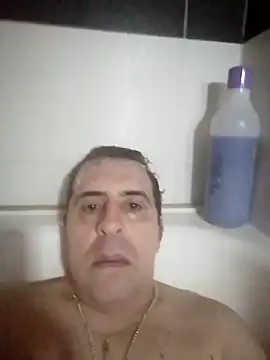 Snapshot of Usame_como_quieras chatting on 02/13/25, 08:38 Usame como quieras online show from 02/13/25, 08:38