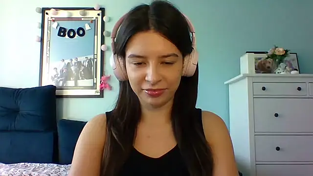 Snapshot of LariceSexy chatting on 09/26/25, 12:09 LariceSexy online show from 09/26/25, 12:09
