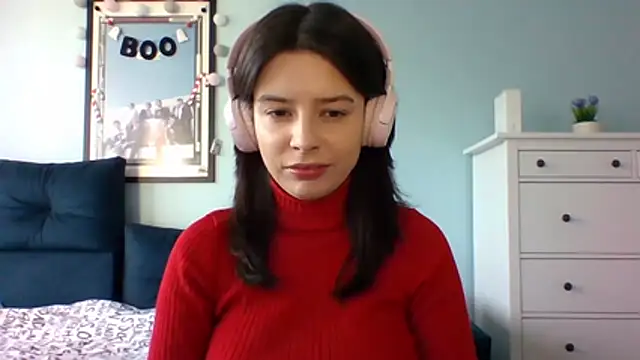 Snapshot of LariceSexy chatting on 11/06/25, 01:12 LariceSexy online show from 11/06/25, 01:12