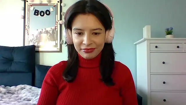 Snapshot of LariceSexy chatting on 11/07/25, 01:11 LariceSexy online show from 11/07/25, 01:11