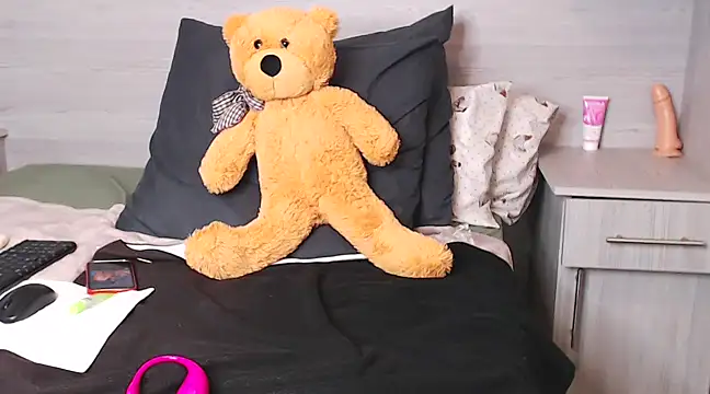 Cherry-brown55 online show from 02/05/25, 03:34