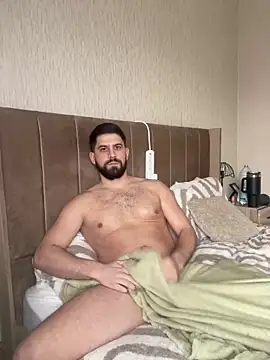 Snapshot of lucas_kazimm chatting on 02/13/25, 01:37 lucas kazimm online show from 02/13/25, 01:37