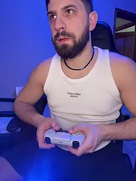 Snapshot of lucas_kazimm chatting on 03/15/25, 10:11 lucas kazimm online show from 03/15/25, 10:11