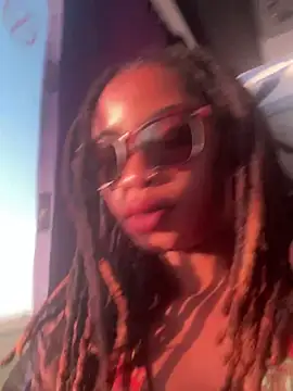 ZinaFreak online show from 03/09/25, 03:49