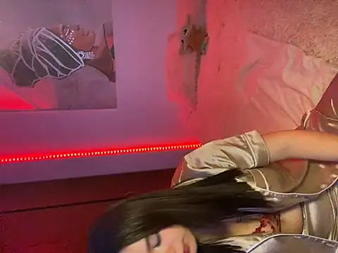 Snapshot of eileensophi chatting on 02/06/25, 05:57 eileensophi online show from 02/06/25, 05:57