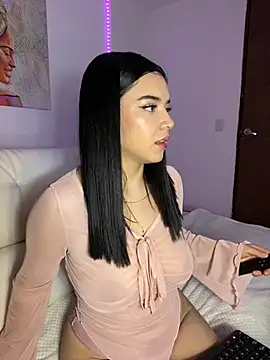Snapshot of eileensophi chatting on 03/09/25, 02:50 eileensophi online show from 03/09/25, 02:50