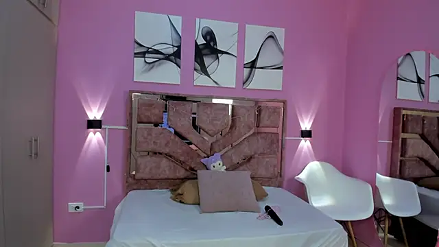 green lovv online show from 10/23/25, 12:15