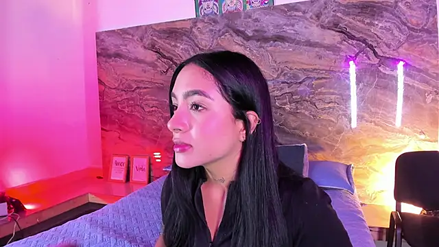 Estefy gomez09 online show from 05/02/26, 12:21