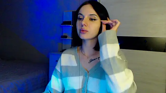 Snapshot of thenameless_ chatting on 02/12/25, 04:33 thenameless online show from 02/12/25, 04:33