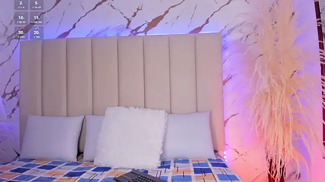 Mia greco  online show from 09/20/25, 04:24